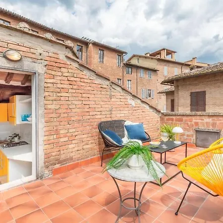Mimosa- Loft Elegante Con Terrazza Nel Centro Di Siena Apartment Exterior photo