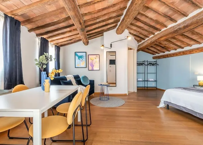 Mimosa- Loft Elegante Con Terrazza Nel Centro Di Siena