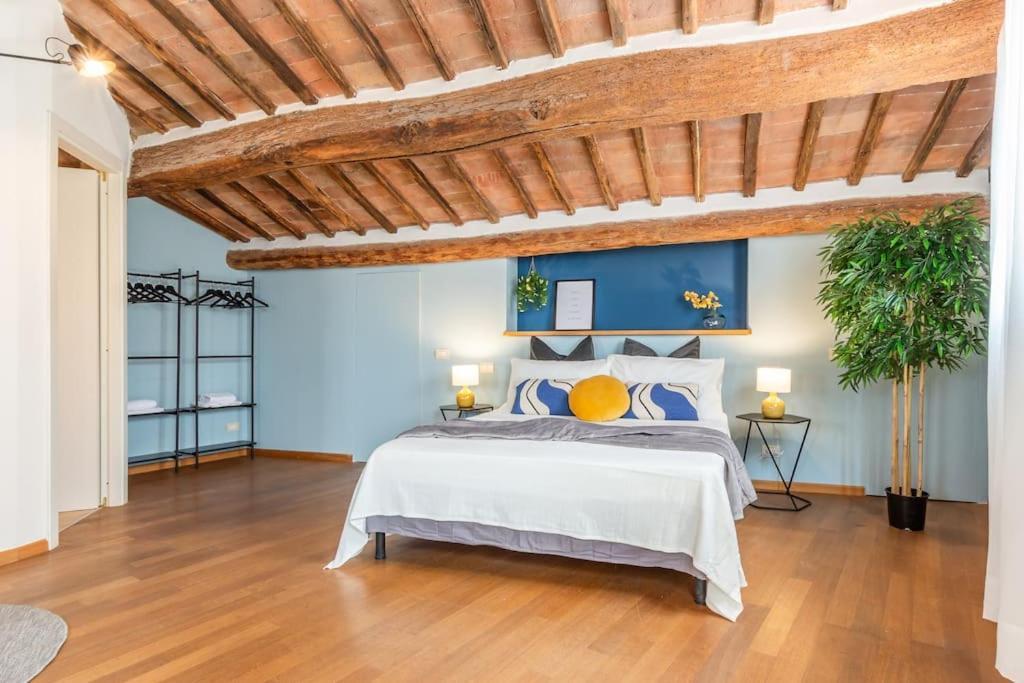 Mimosa- Loft Elegante Con Terrazza Nel Centro Di Siena
